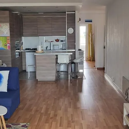 Super Vue شقة